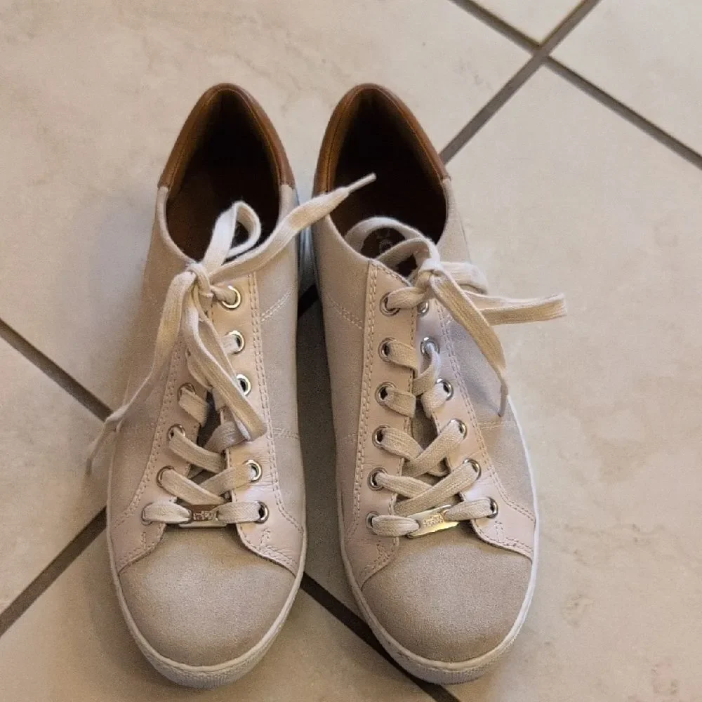 Coach Paddy Suede Leather Sneaker White And Tan Size 8